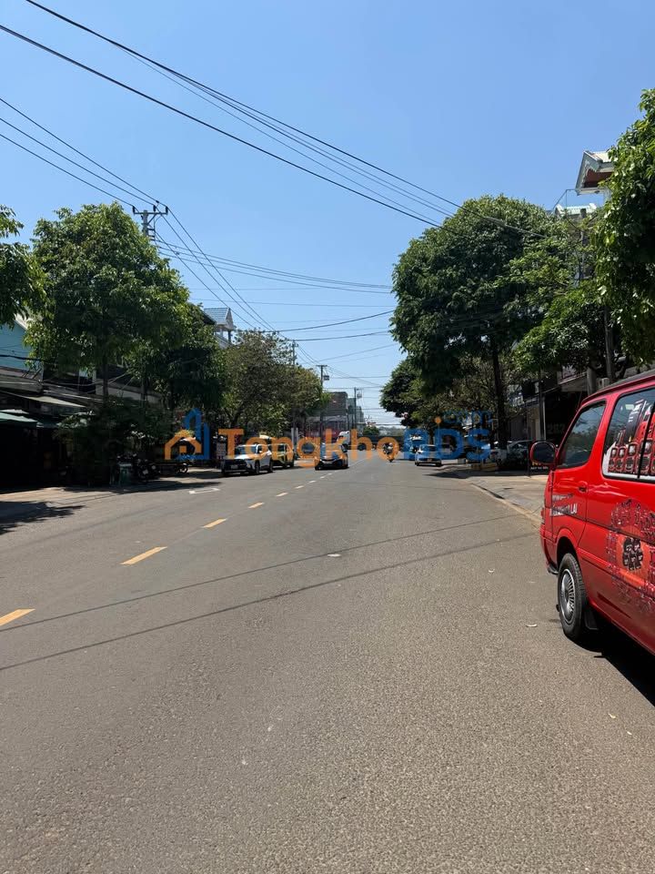 Nhà mặt tiền Phan Đình Phùng 224m² 19 tỷ - Kinh doanh sầm uất