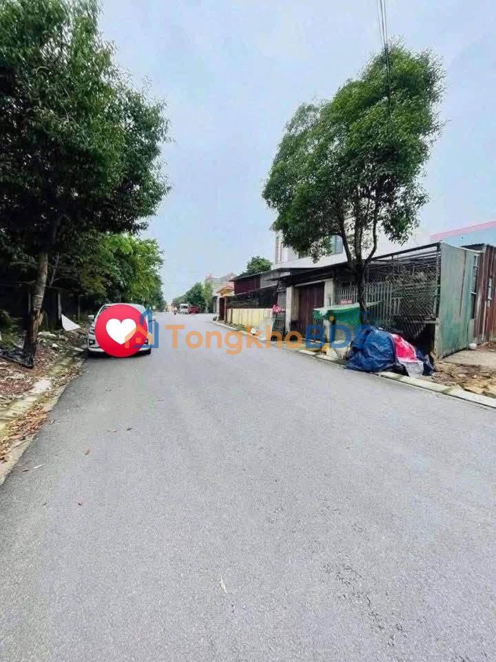 Nhà phố Nguyễn Hữu Dật Nam Lý 105m² 2.6 tỷ - Mặt tiền kinh doanh