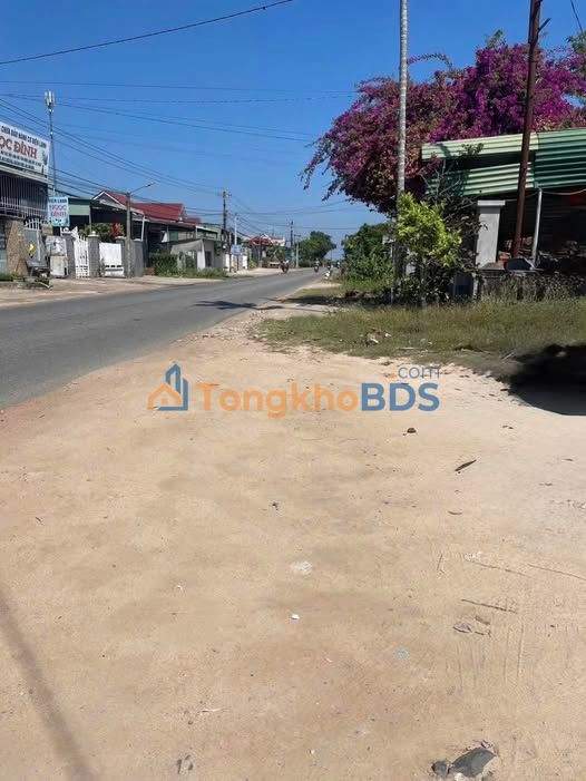 Đất nền Ea K Nốp 205m2 2xx triệu/m2 - Đường to ô tô