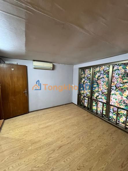 Nhà 137 Triệu Việt Vương 130m2 15 triệu - Sẵn sàng ở ngay