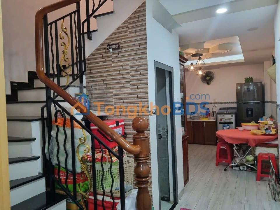 Nhà CMT8 Quận 3 54m² 12 tỷ - Sẵn sàng ở ngay