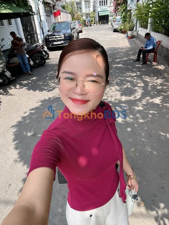 Nhà Lý Thái Tổ Q10 xe tải 50m² 11 tỷ - Ô tô vào tận nhà