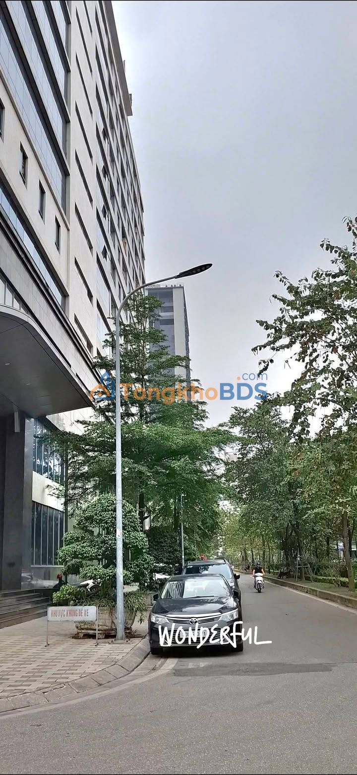 Căn hộ Tây Hồ 139m² 13 tỷ - View đẹp sẵn ở