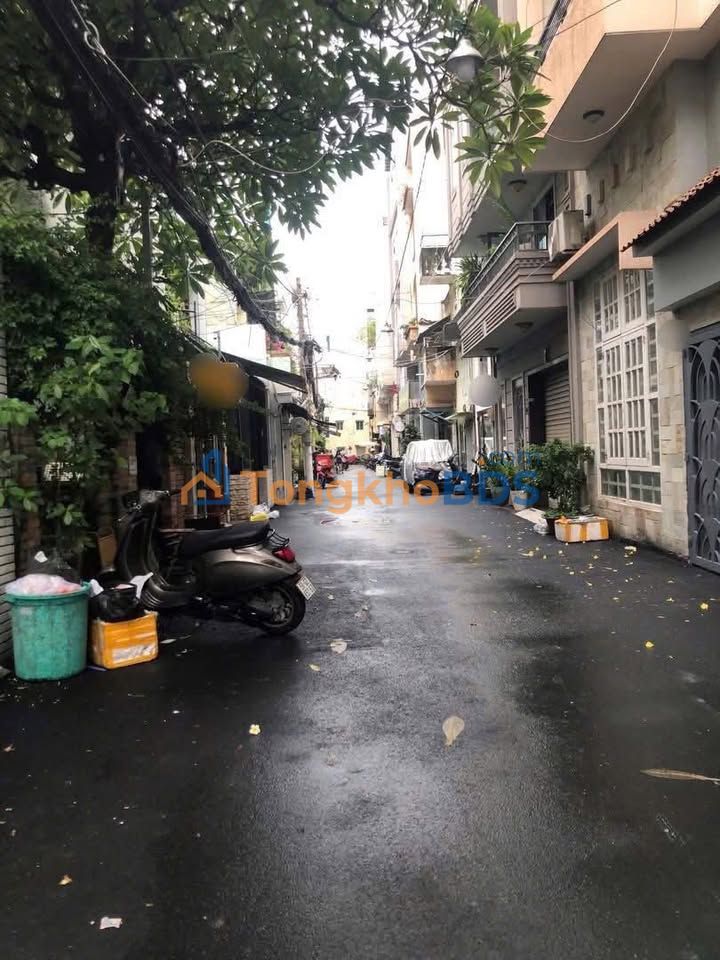 Townhouse Nguyễn Văn Trỗi 74m² 14 tỷ - Mặt tiền kinh doanh