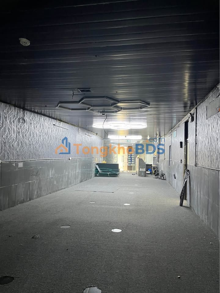 Kho Đền Lừ Hoàng Mai 280m² 25 triệu - Hoạt động ngay