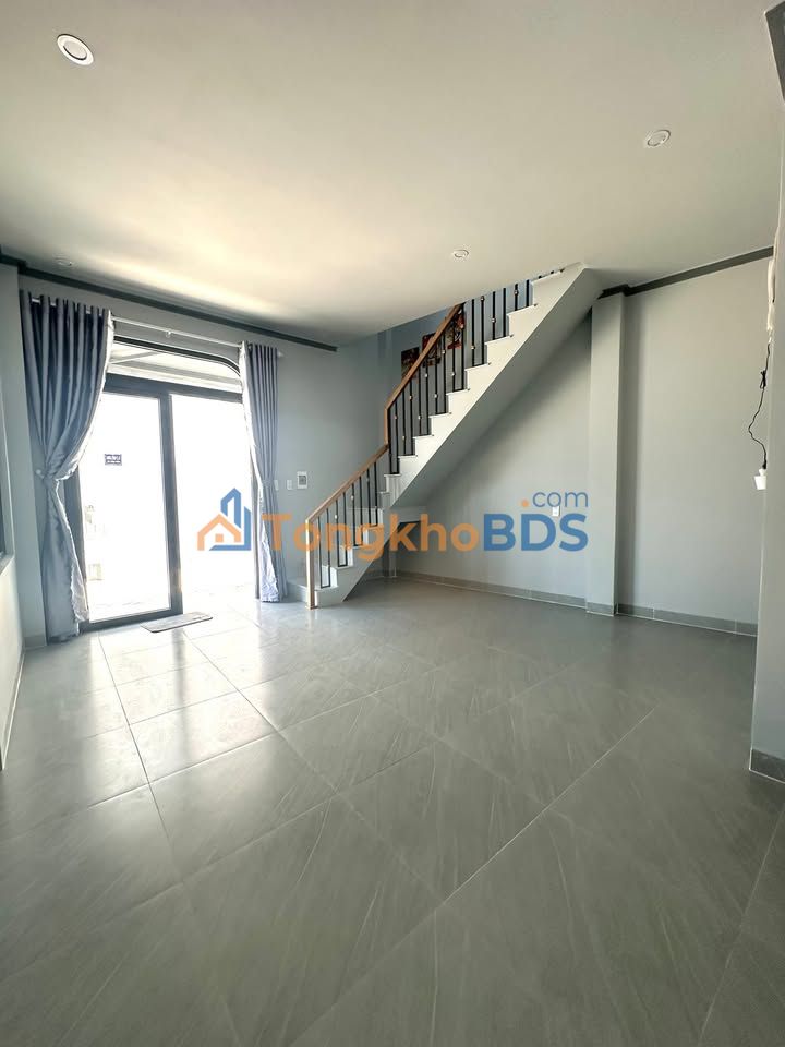 Nhà hẻm 105 Võ Văn Tần Phan Thiết 41m² – Sẵn sàng vào ở