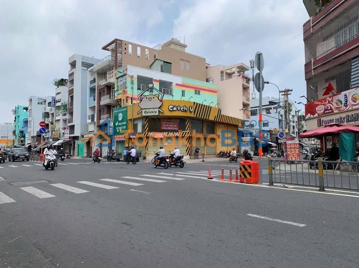 Nhà mặt tiền Nguyễn Thị Nhỏ Q11 137m² 120 triệu - Ô tô vào