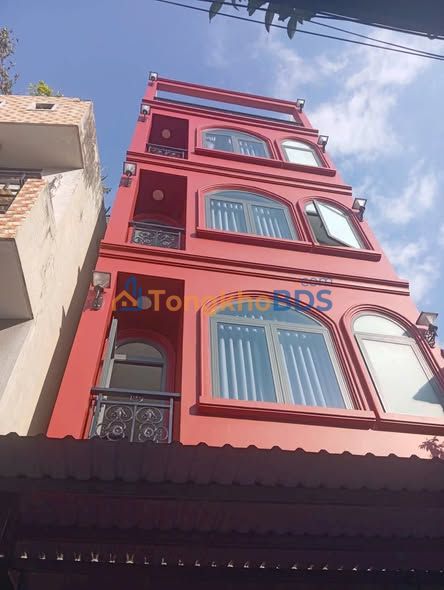 House For Rent Phan Tay Ho 90 trieu - San sang o ngay