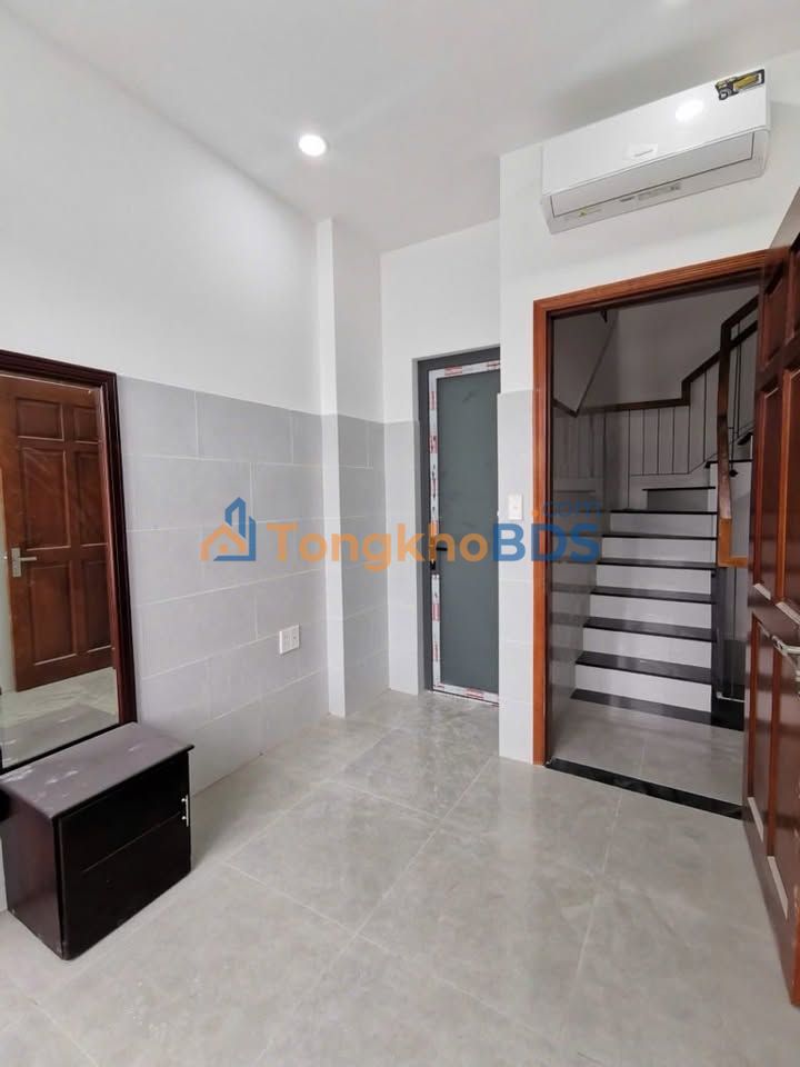 Nhà riêng Lê Trọng Tấn Tân Phú 72m² 6.1 tỷ - Chính chủ bán gấp