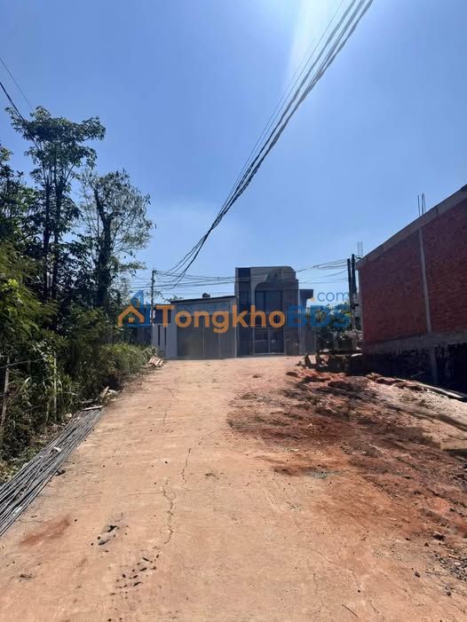 Đất Y Moan Buôn Ma Thuột 5x19m giá 1,69 tỷ - Sổ đỏ chính chủ