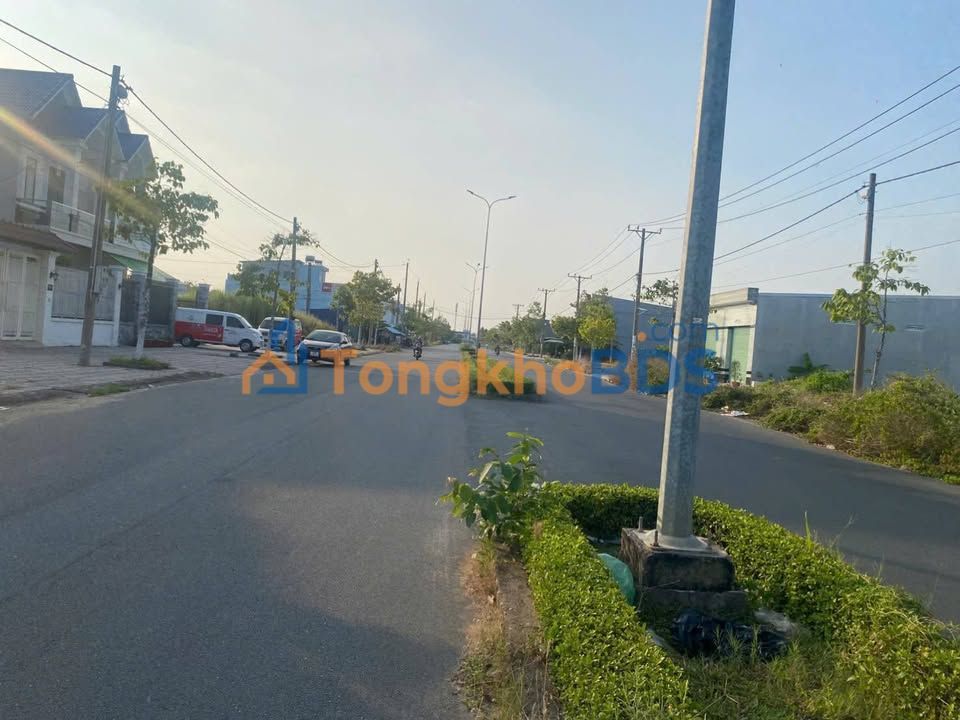 Đất nền Vĩnh Long 402m² 6.5 tỷ - Sổ đỏ chính chủ