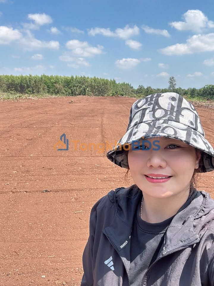 Đất nền TL992 Long Tân 1.060m² giá 4,42 tỷ - Đường to ô tô