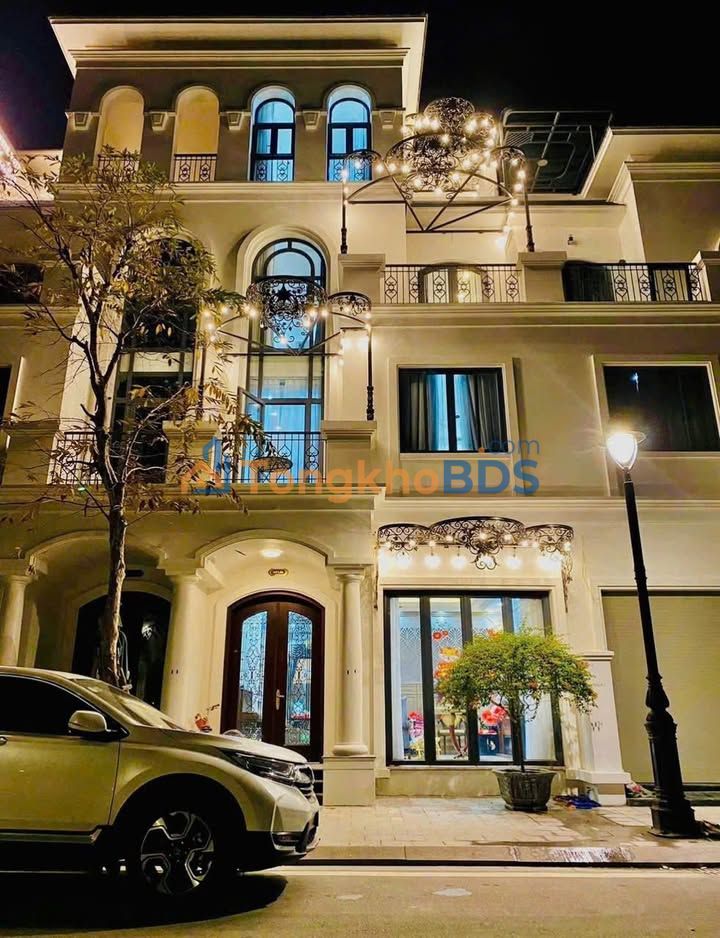 Nhà riêng Vinhome Marina 90m² 15.5 tỷ - Thang máy view đẹp