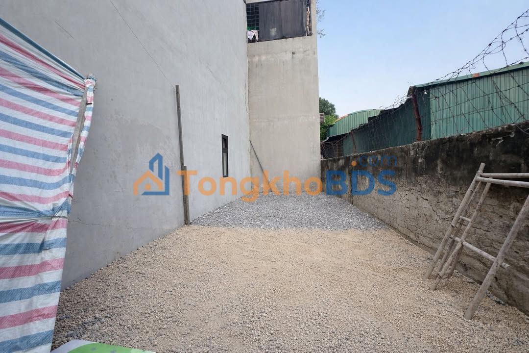 Đất nền Ngọc Thụy Long Biên 40m² giá 6.6 tỷ - Sổ đỏ chính chủ