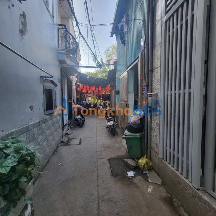 Nhà Hẻm 85 Nguyễn Văn Quỳ Q7 18m² 1.3 tỷ – Chính chủ bán