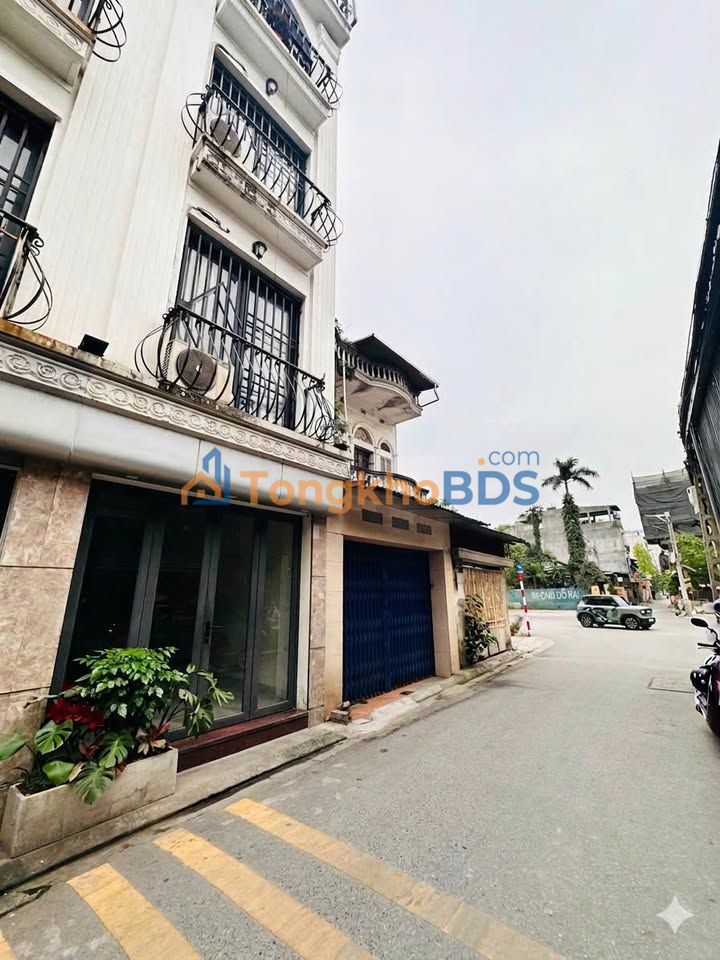 Nhà Ngọc Thụy 51m² giá 17.95 tỷ - Ô tô vào tận nhà