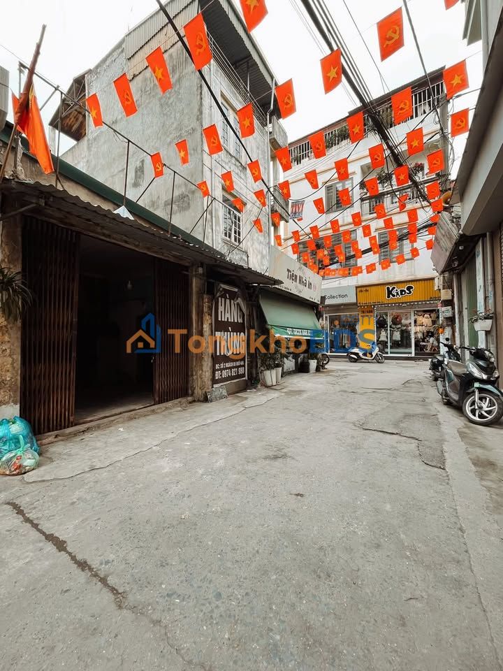 Đất đón đầu chợ Diêm Gỗ, Long Biên 55m² giá 14 tỷ – Sổ đỏ vuông sẵn sàng