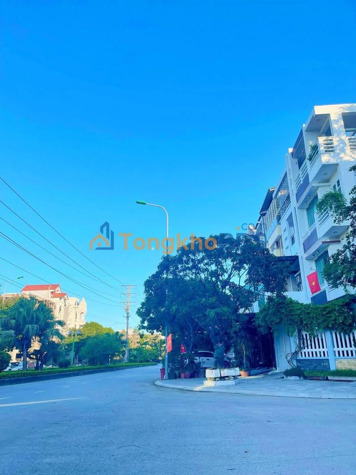 Căn hộ KĐTM Đông Sơn 100m² giá 7 tỷ - Bàn giao ngay