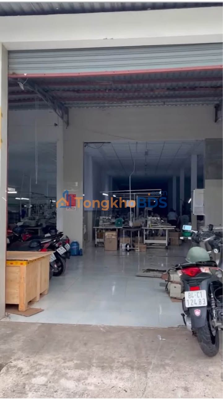 Nhà xưởng Trà Vinh Lê Văn Tám 1.053m² 7 tỷ - Hoạt động ngay