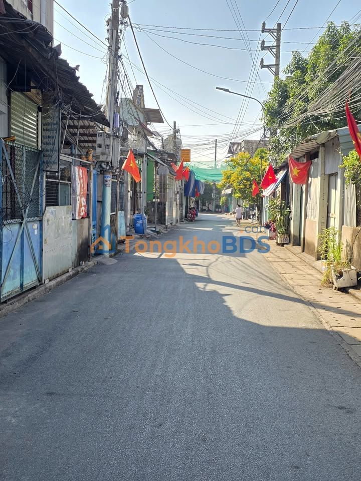 Nhà riêng Dĩ An Tân Đông Hiệp 192m² 5,6 tỷ - Chính chủ bán