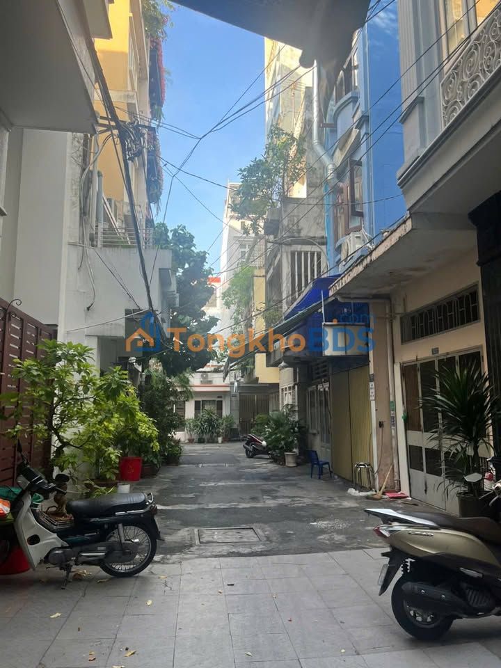 Nhà Lý Tự Trọng Q1 84m2 - Sẵn sàng ở ngay