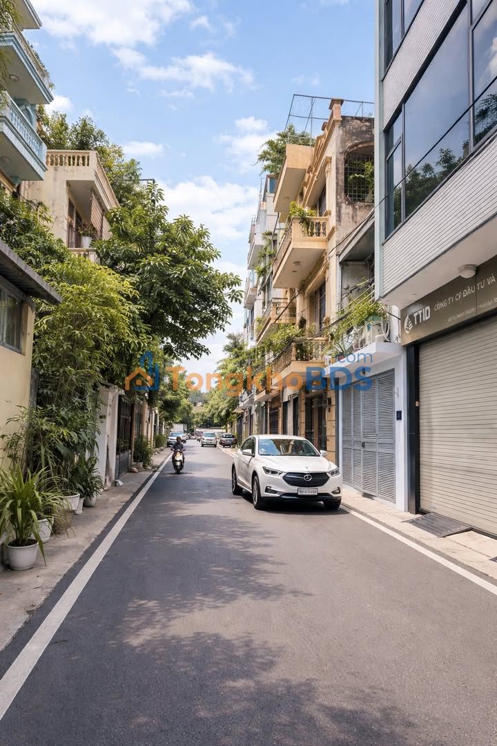 Nhà riêng Văn Quán 67m2 15 tỷ - Ô tô vào tận nhà