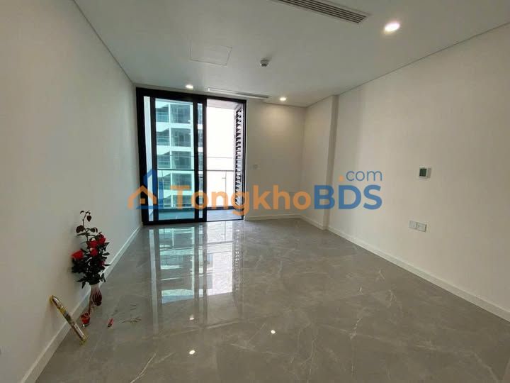 Căn hộ Long Biên 32m² giá 3.9 tỷ - Bàn giao ngay view đẹp