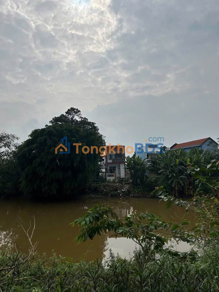 Nhà Nguyễn Hoàng Huế 115m2 3 tỷ - Ô tô vào tận nhà