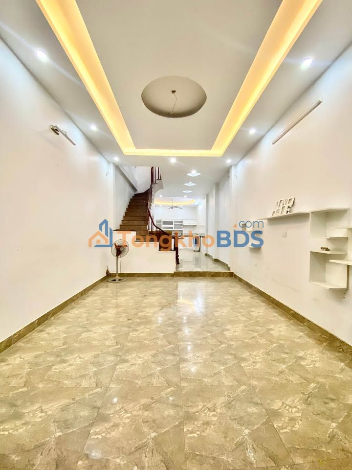 Nhà Cầu Diễn 57m² giá thỏa thuận - Ô tô vào tận nhà