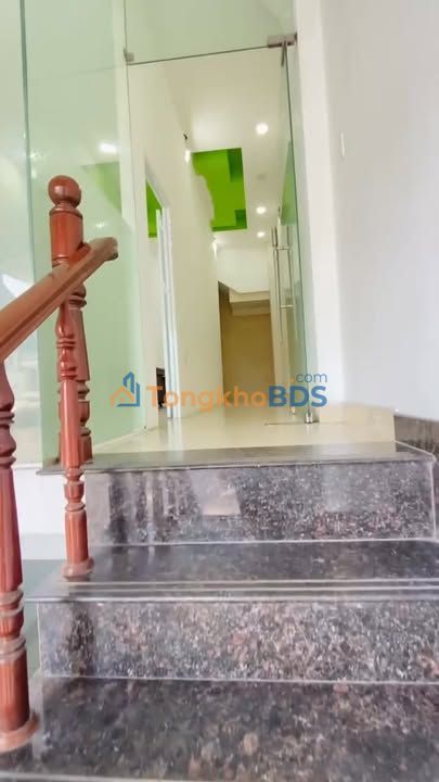 Mặt bằng Q11 30m² 11.99 triệu - Mặt tiền kinh doanh