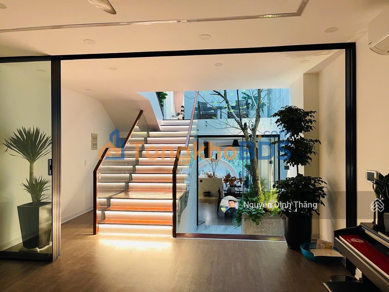 Nhà phố Trúc Ecopark 110m² 27 tỷ - Mặt tiền kinh doanh đỉnh