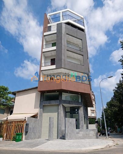 Tòa nhà 15 Nguyễn Thanh Sơn Q2 600m²/180 triệu - Cho thuê ngay