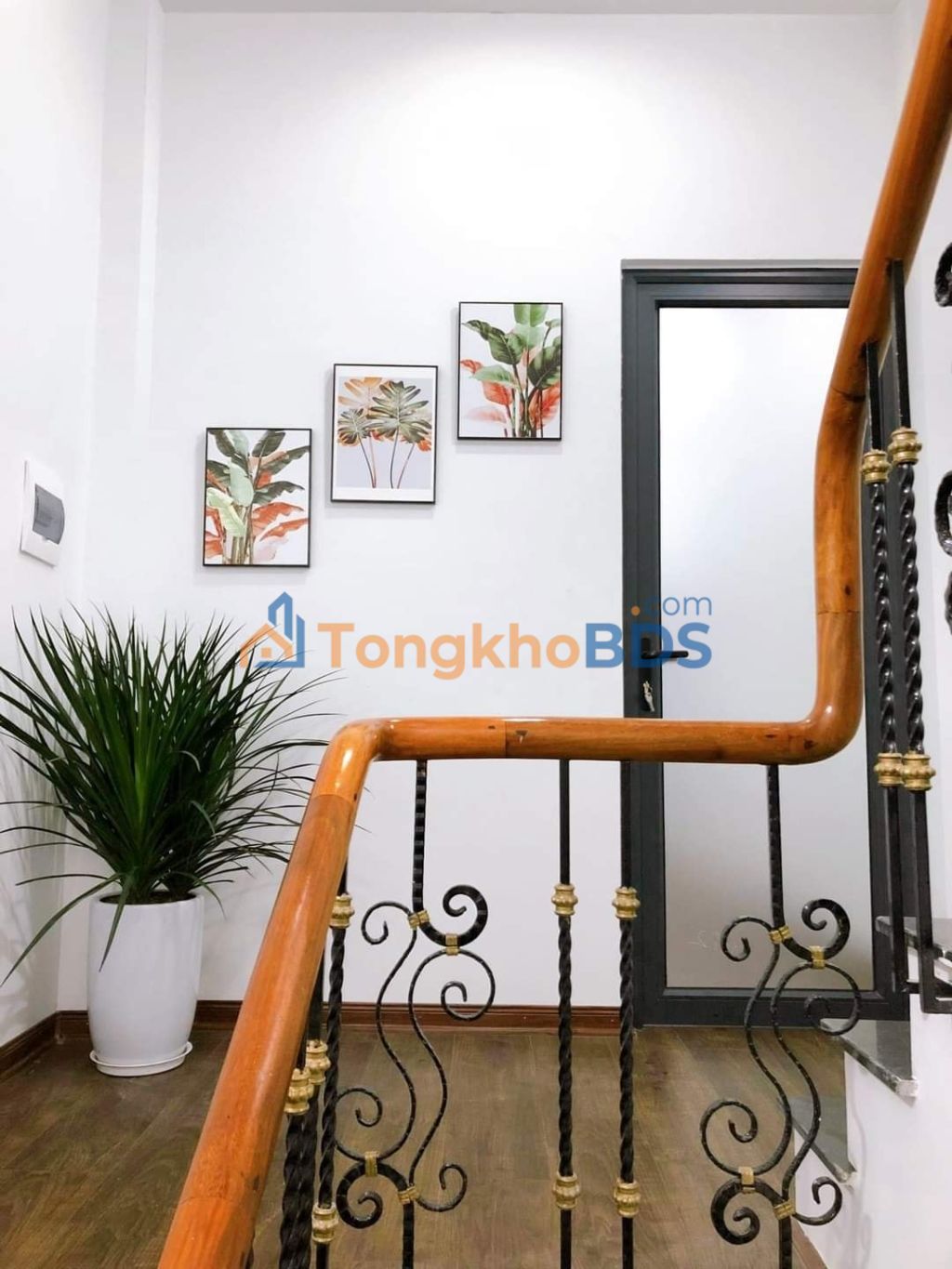 Nhà riêng Phúc Lợi 32m² giá 5.5 tỷ Sẵn sàng ở ngay