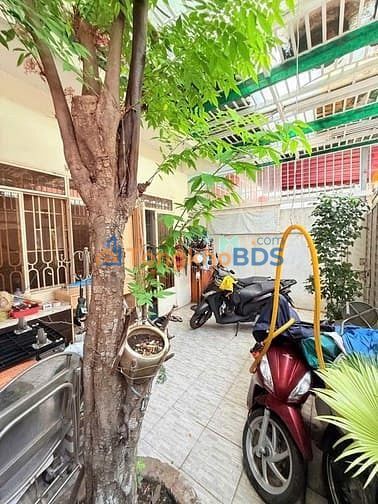 Nhà Lê Lai P12 Tân Bình 98m² 10.2 tỷ - Sẵn sàng ở ngay