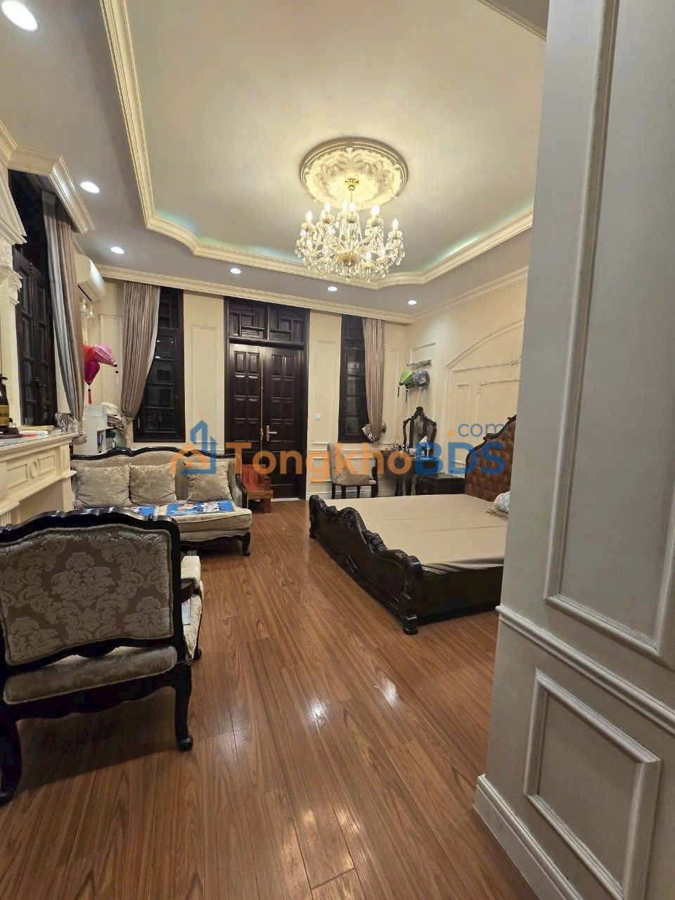 Nhà phố Quảng An Tây Hồ 73m² 25.3 tỷ - Vị trí đẹp