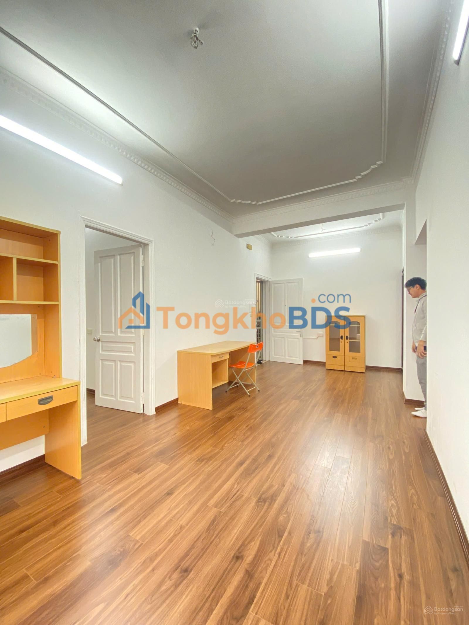 Căn hộ 2 ngủ Duy Tân 85m² 10 triệu - Bàn giao ngay