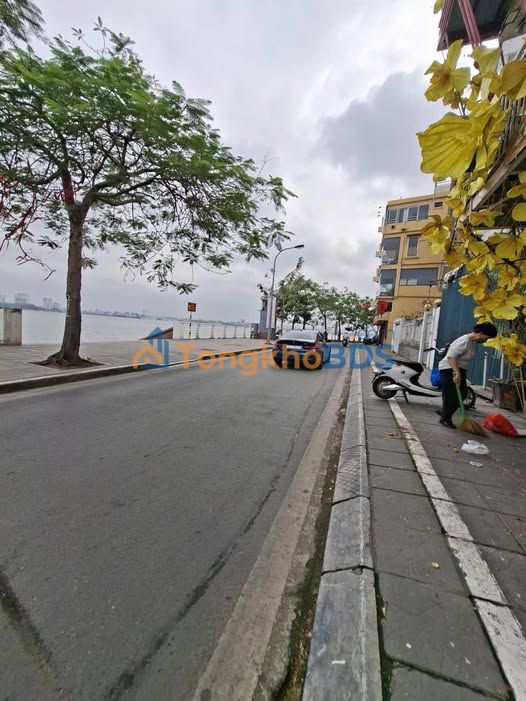 Nhà mặt phố Tây Hồ 140m2 26.04 tỷ - Mặt tiền kinh doanh