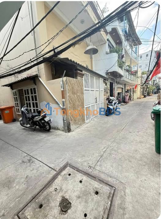 Nhà riêng Bùi Văn Ba Q7 68m² 7.1 tỷ - Ô tô vào tận nhà