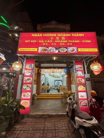 Nhà phố Nguyễn Đức Cảnh 11 triệu - Mặt tiền kinh doanh