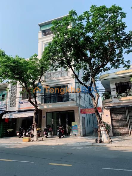 Phong tro 296 Huynh Ngoc Hue Thanh Khe 4.1tr - O to vao nha