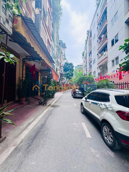 Townhouse Vĩnh Phúc Ba Đình 50m² 25 tỷ - Ô tô vào nhà
