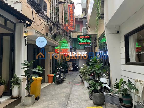 Nhà riêng Bùi Viện Q1 92m² 34 tỷ - Ô tô sát cửa