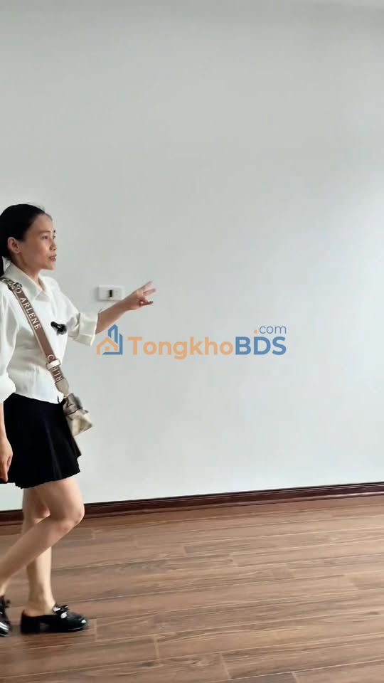 Nhà riêng Thạch Bàn Long Biên 32m² 6.3 tỷ - Ô tô vào tận nhà