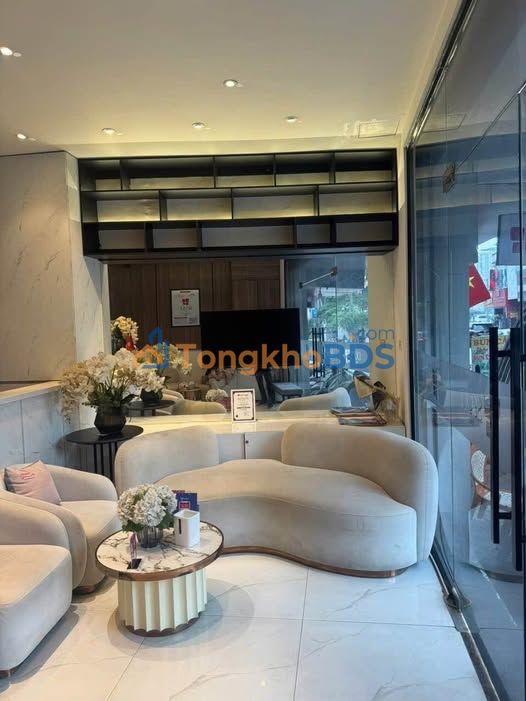 Nhà phố Thái Thịnh 118m² 80 tỷ - Mặt tiền kinh doanh