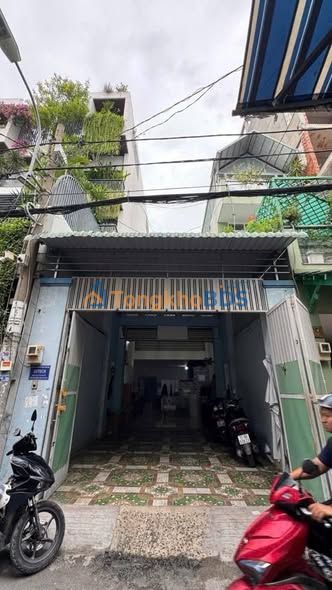 Nhà phố Đường số 4 Gò Vấp 70m² 8.2 tỷ - Mặt tiền kinh doanh