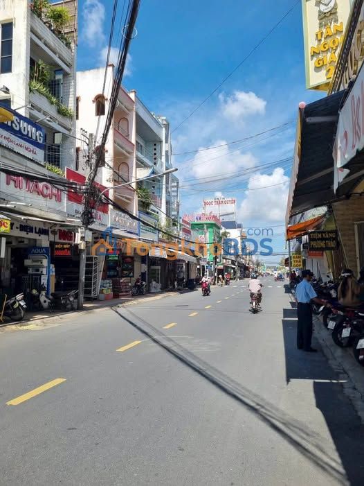 Nhà phố Nguyễn Đình Chiểu Ba Tri 73m² 14 tỷ - Chính chủ