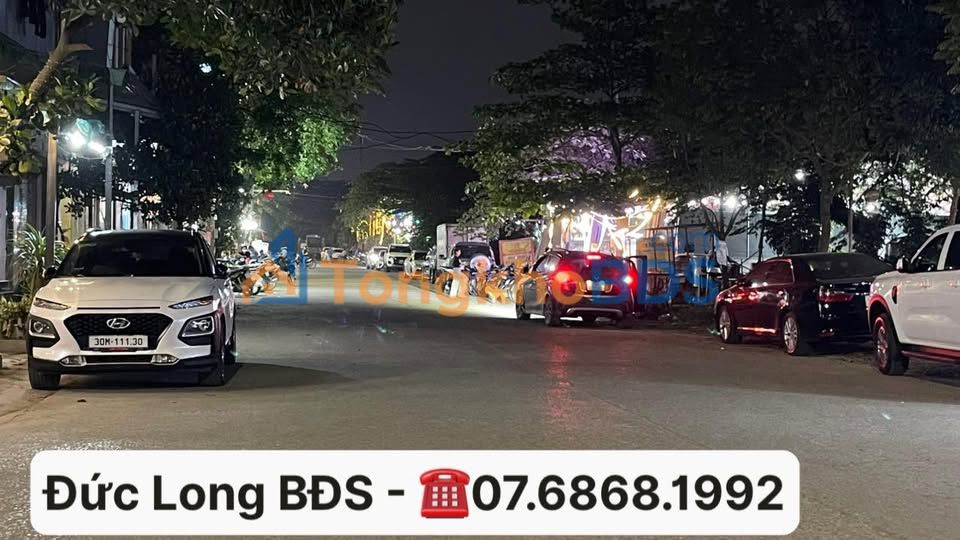 Đất kinh doanh Quang Minh 90m² giá ưu đãi - Sổ đỏ chính chủ