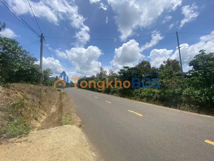 Nhà phố Phạm Văn Đồng Bảo Lộc 110m² 860 triệu - Mặt tiền kinh doanh