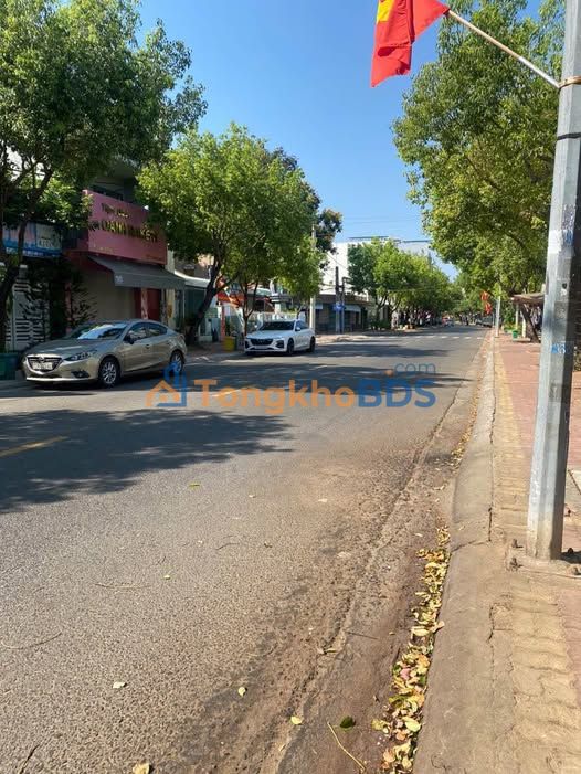 Đất nền Lê Duẩn Bà Rịa 490m² giá 24 tỷ - Sổ đỏ chính chủ