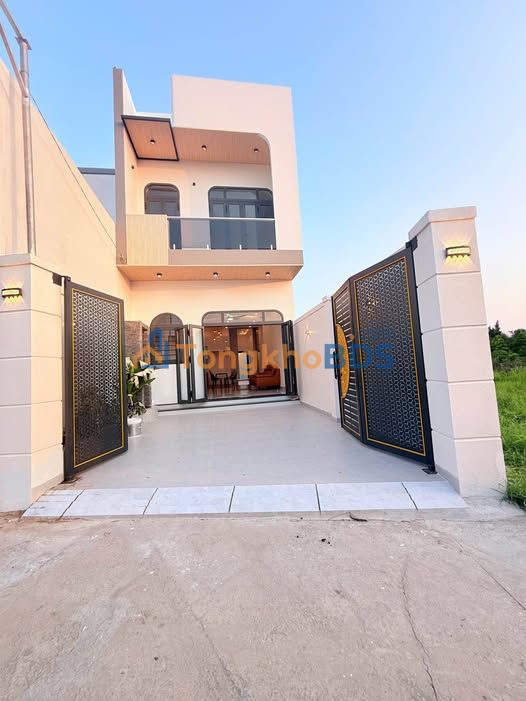 Nhà riêng Mỹ Tho P.5 100m² giá thỏa thuận - Chính chủ bán